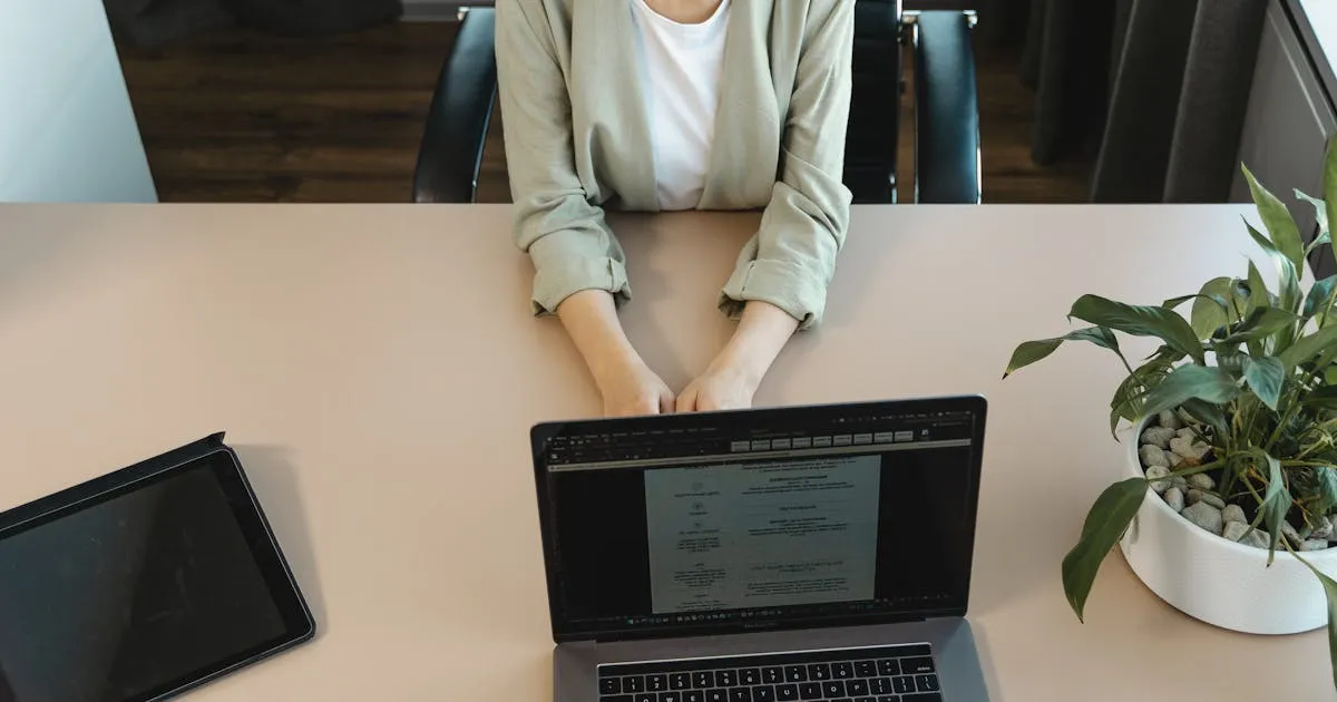 Virtual assistant for recruiting and HR